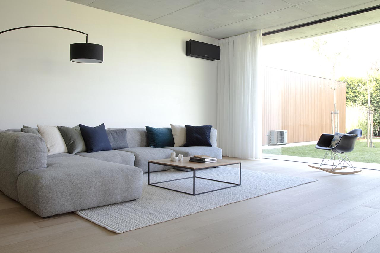 Daikin Wall Mounted – Emura ( White - Black - Silver ) FTXJ-AW + RXJ-A9