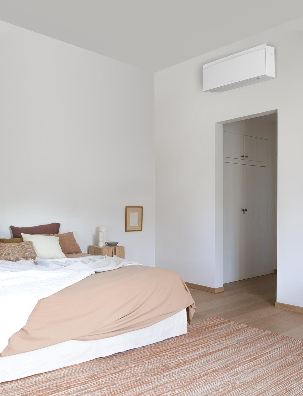 Daikin Wall Mounted – Emura ( White - Black - Silver ) FTXJ-AW + RXJ-A9